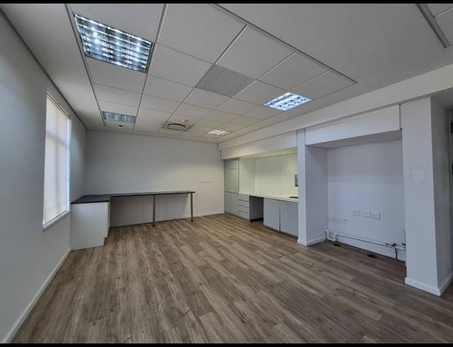 3,495M² OFFICE TO LET IN ILLOVO
